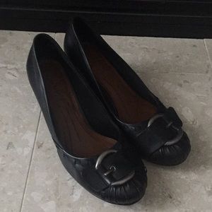 Womens shoes